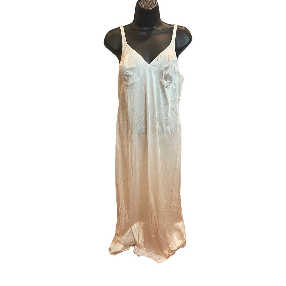 Vanity Fair Sz 38 Nylon Blend White Shiny Full Slip Lingerie Adjustable Straps